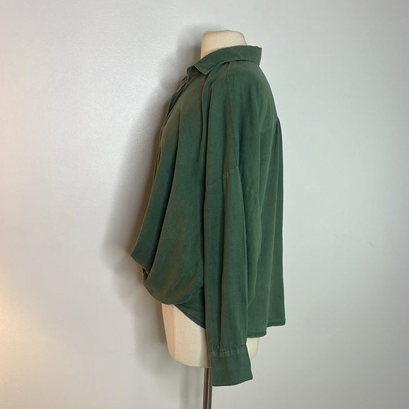 YFB button up twist front green linen & rayon oversize top Large - Picture 4 of 8